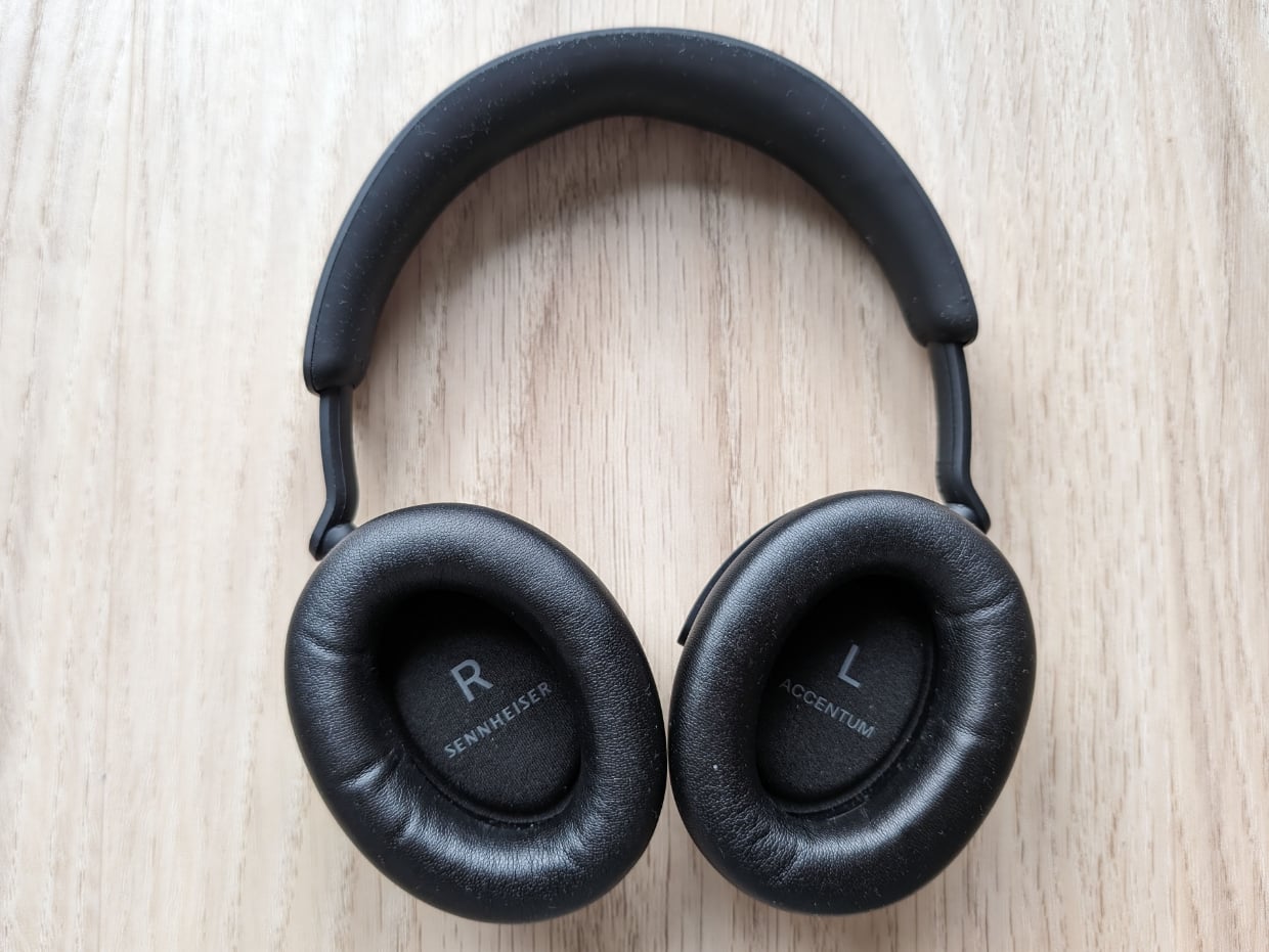 Sennheiser Accentum Wireless review