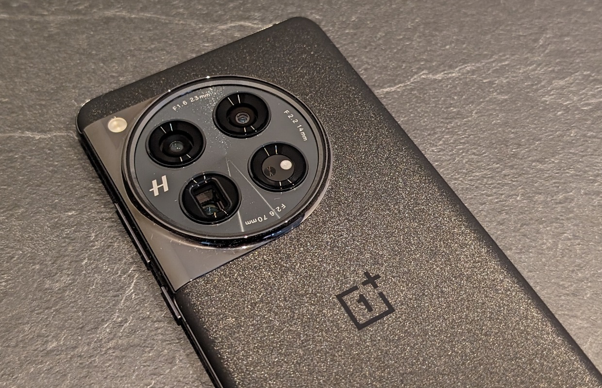 OnePlus 12