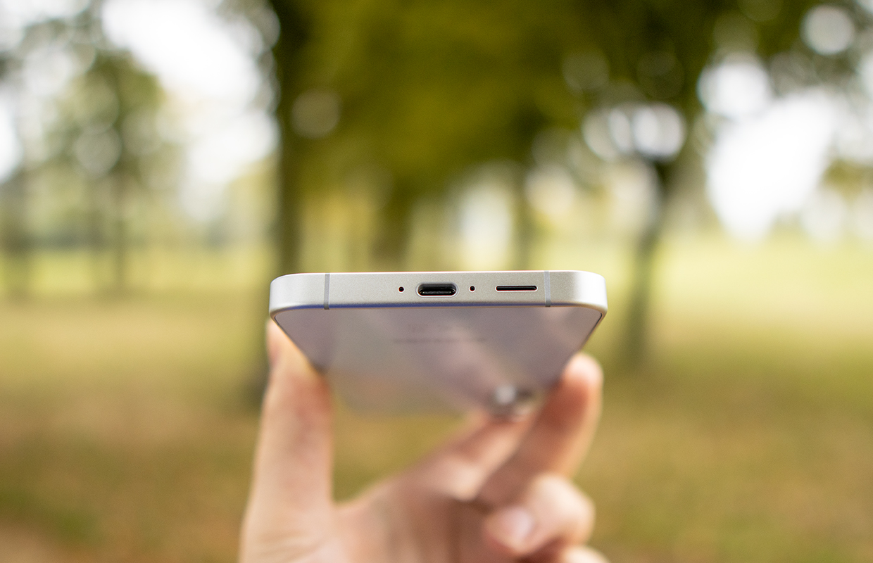 samsung galaxy s24 fe review 4