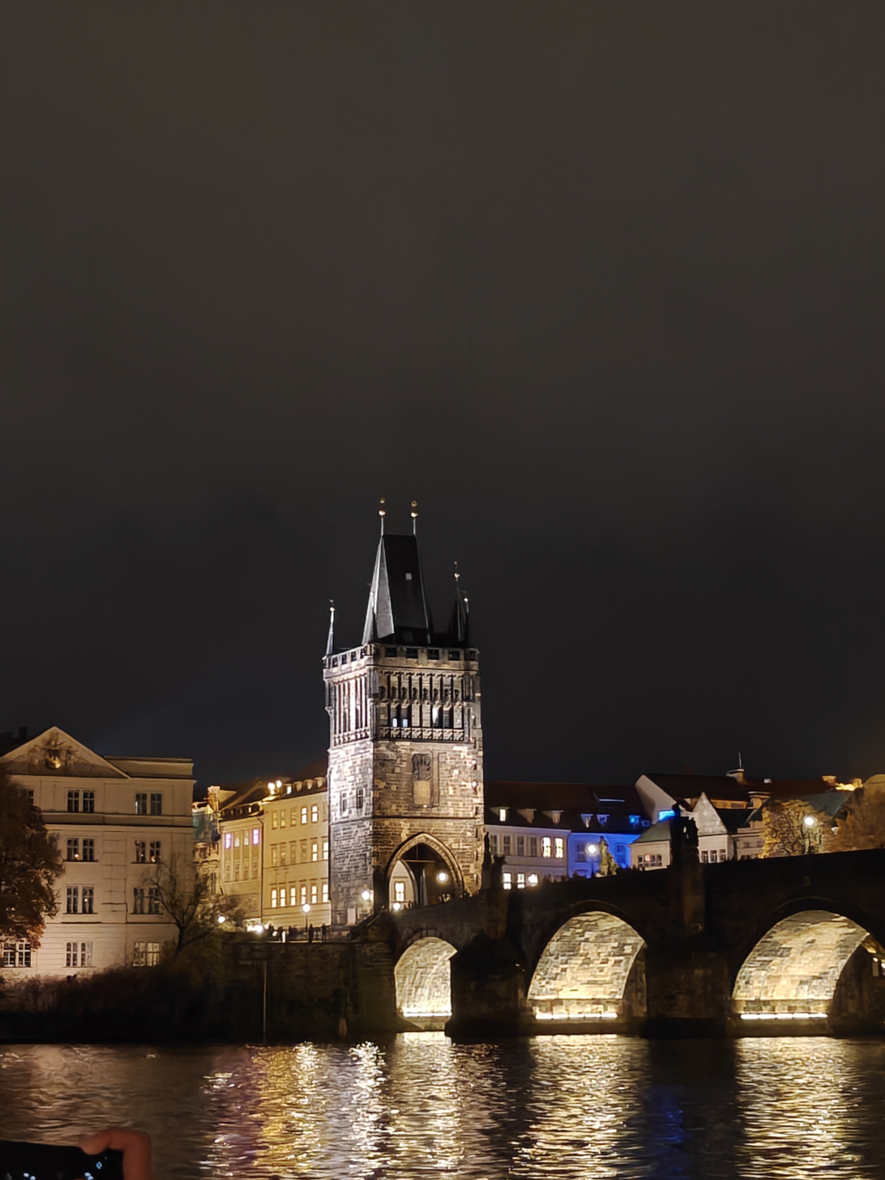 OnePlus 15 event Praag